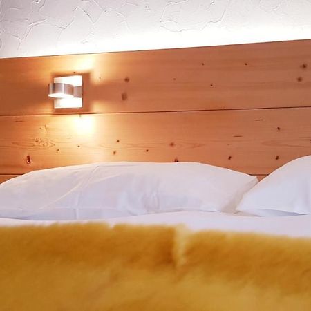 Hotel Sports & Spa - La Voile D'Or Sables-dʼOr-les-Pins Exterior foto