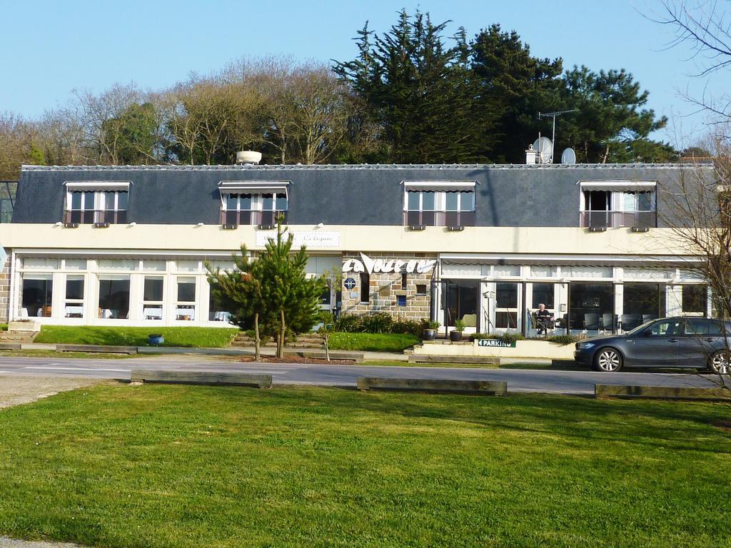 Hotel Sports & Spa - La Voile D'Or Sables-dʼOr-les-Pins Exterior foto